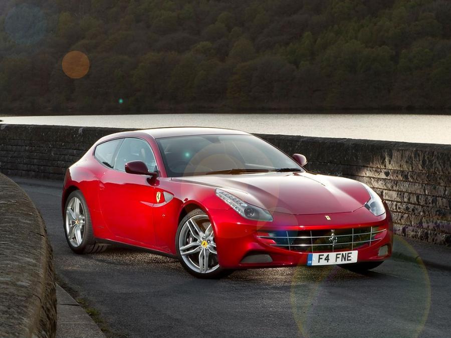  Ferrari FF 2011 года  (UK) (фото 6 из 6)